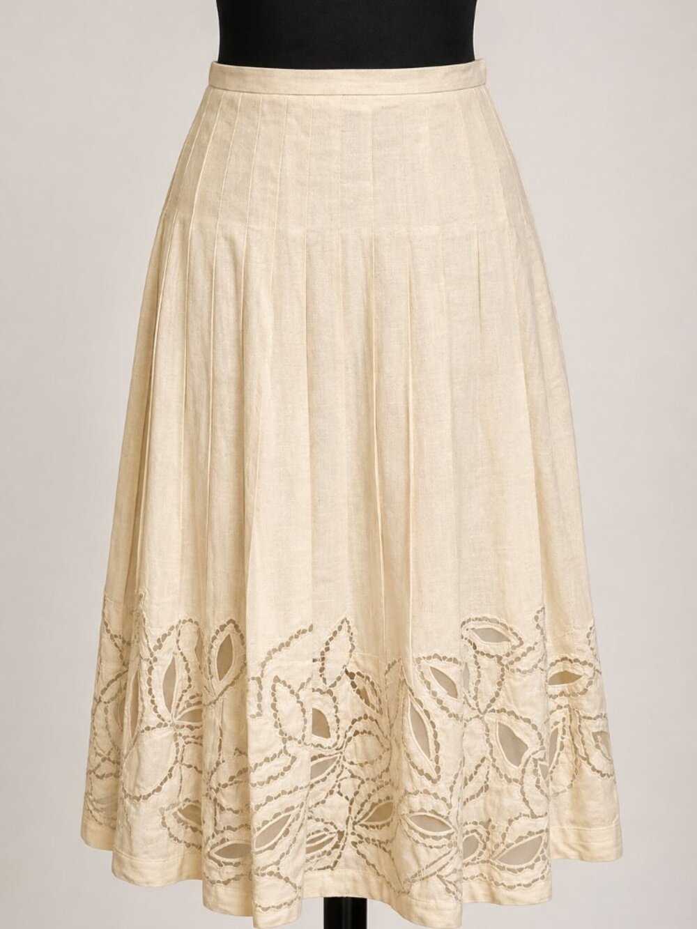 Lafayette 148 NY Beige 100% Linen Pleated Midi Skirt 14 Laser Cut Leaf Hem